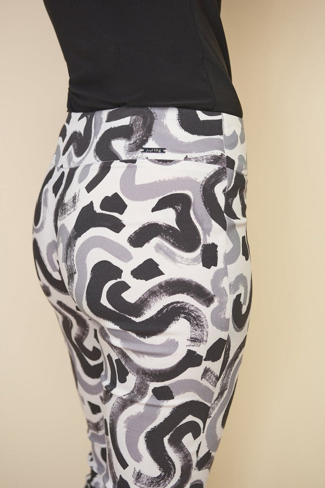 Pantalón corto diseño abstracto 212140