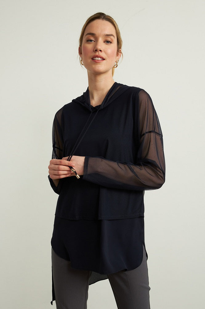 Blusa de malla con capucha 213606