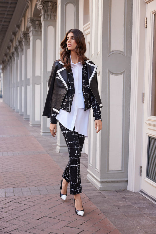 Pantalón estampado cuadros negros 233143