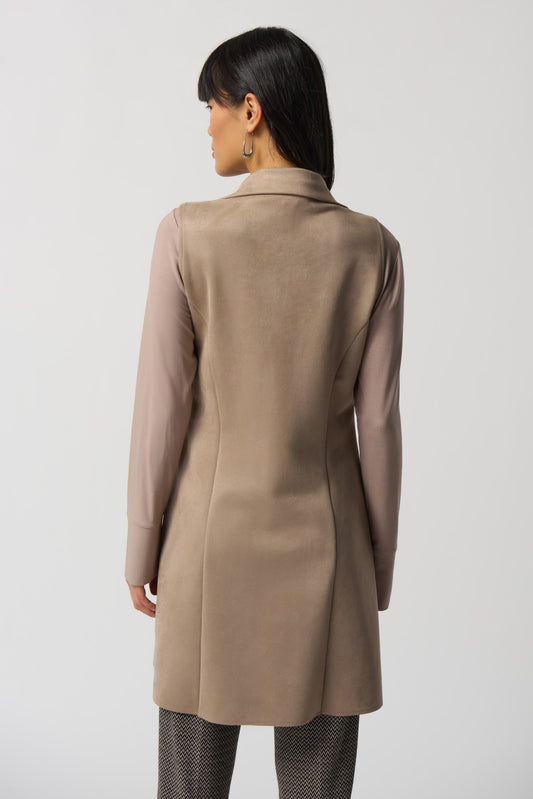 Chaleco de gamuza camel 233300