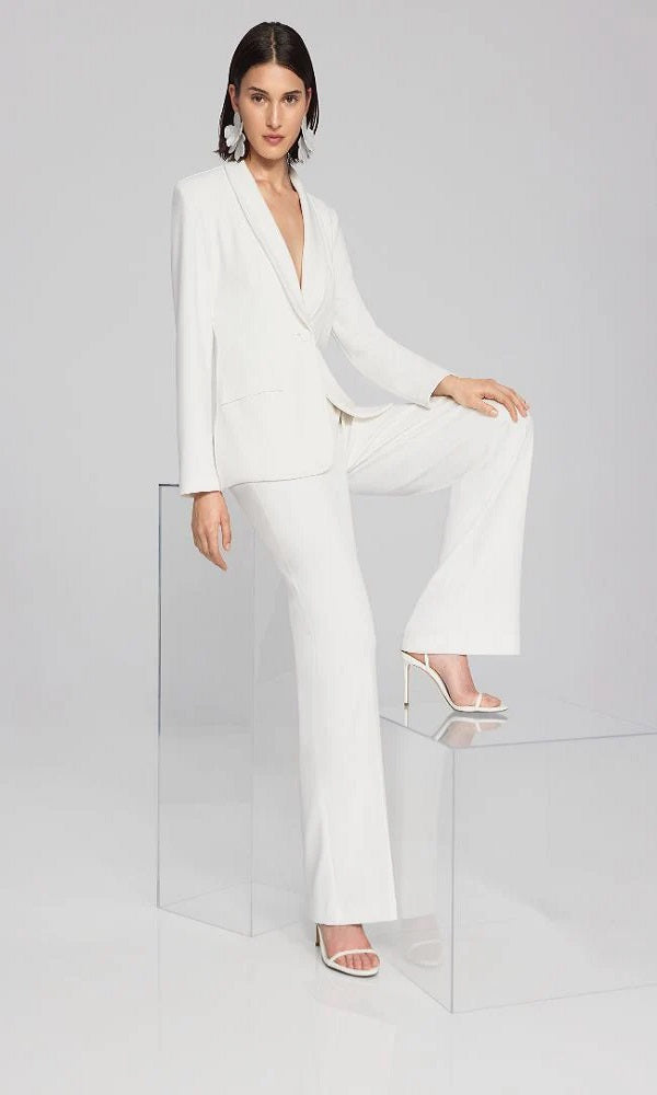 Saco tipo blazer vainilla entallado 233786S24