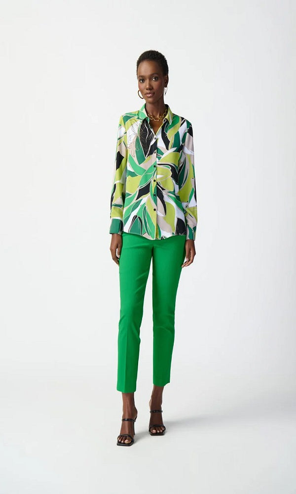 Blusa estampado tropical de manga larga y pedrería 241153 Joseph Ribkoff