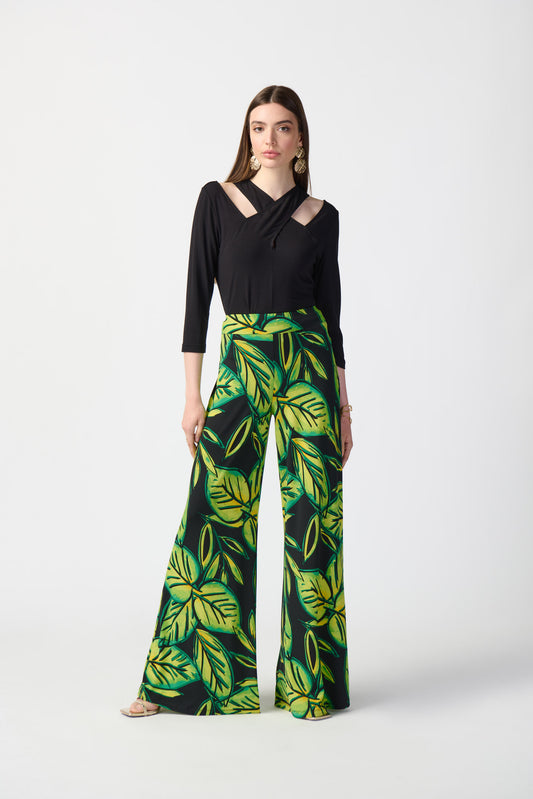 Pantalón pierna ancha negro con estampado 241288