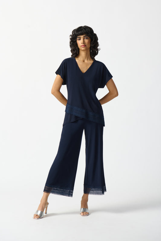 Pantalón culotte con guipur azul marino 242134