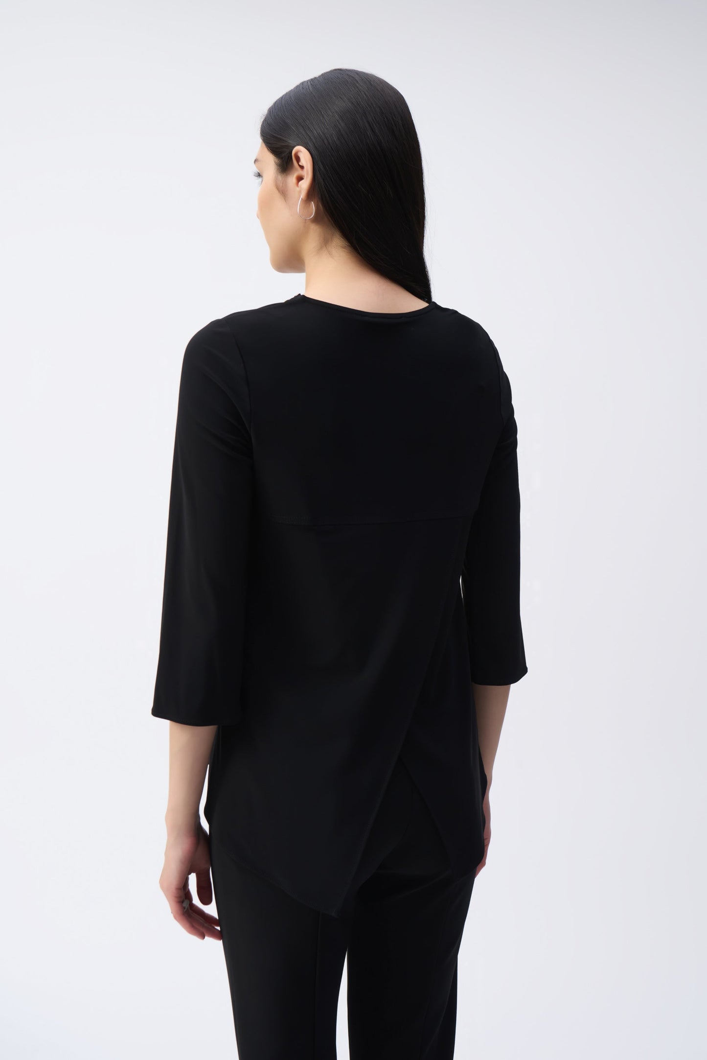 Blusa con escote V con cremallera negro 243314