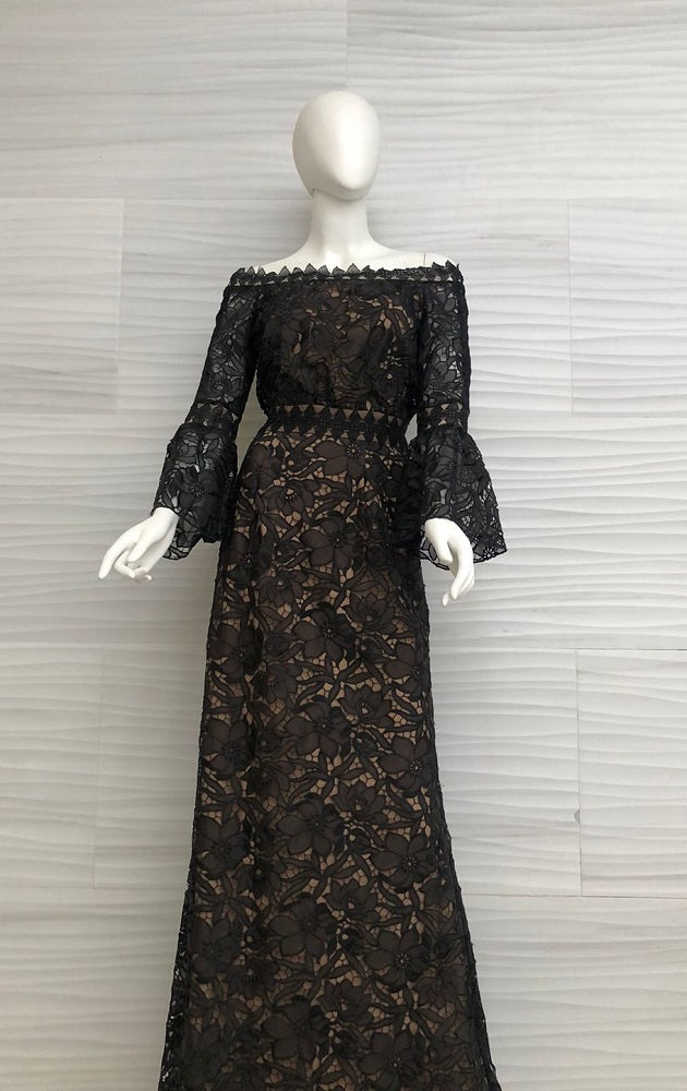 Vestido negro de encaje floral y fondo nude AXS17132L DIBRA
