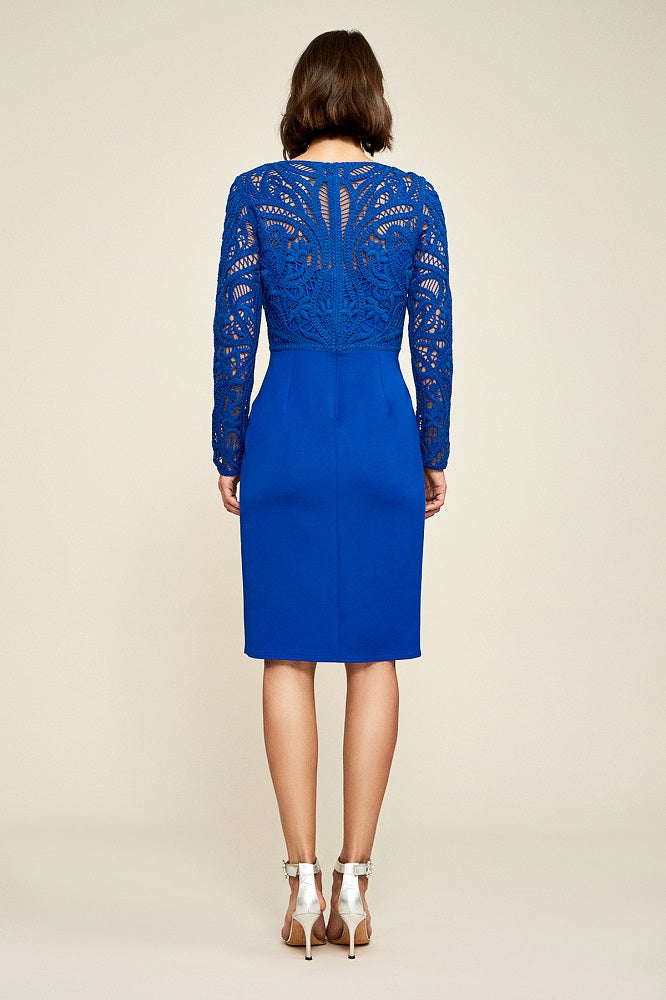 Vestido de coctel con superposición de ganchillo BCM18260MQ