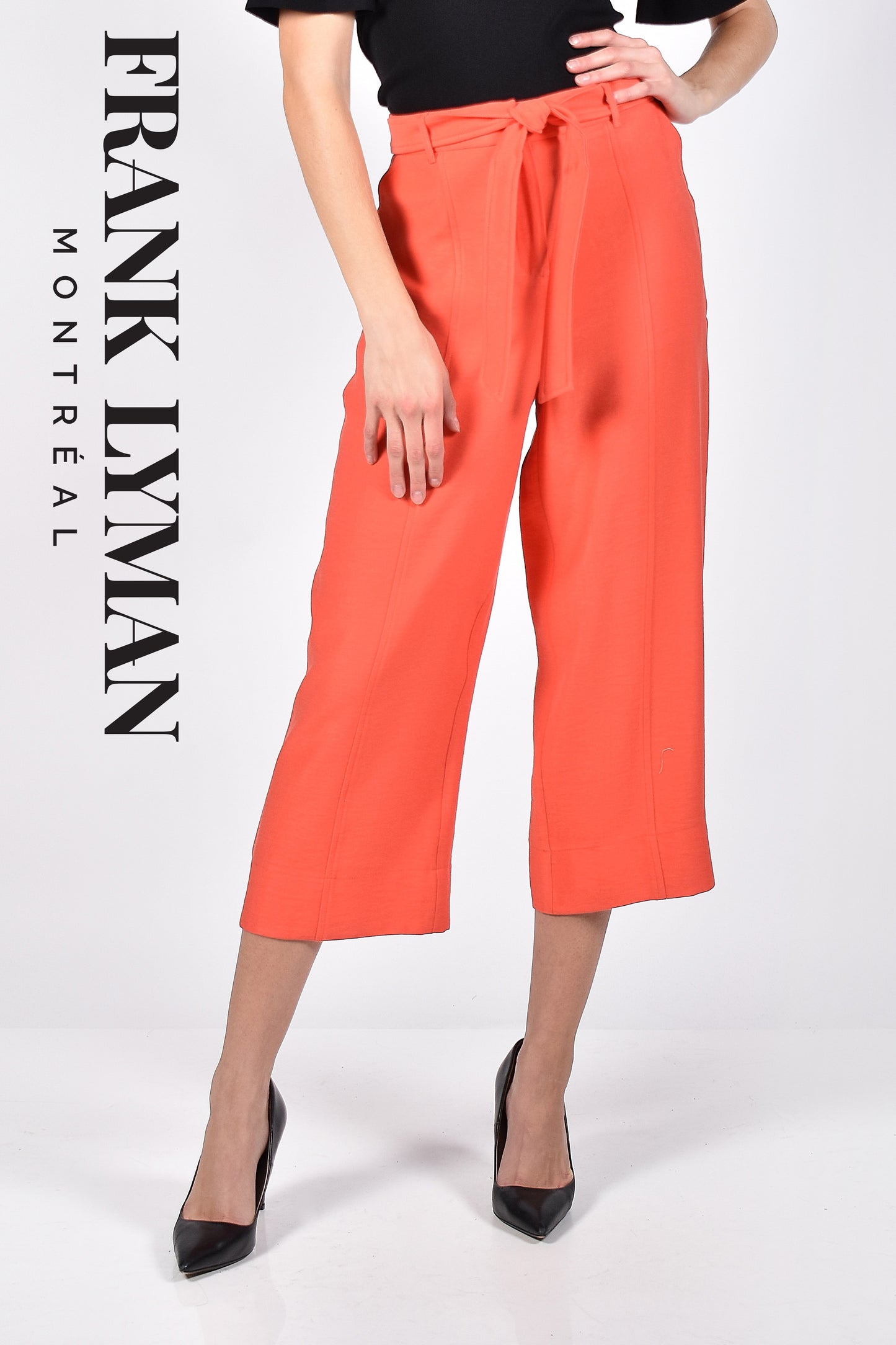 Capri 211158 Frank Lyman