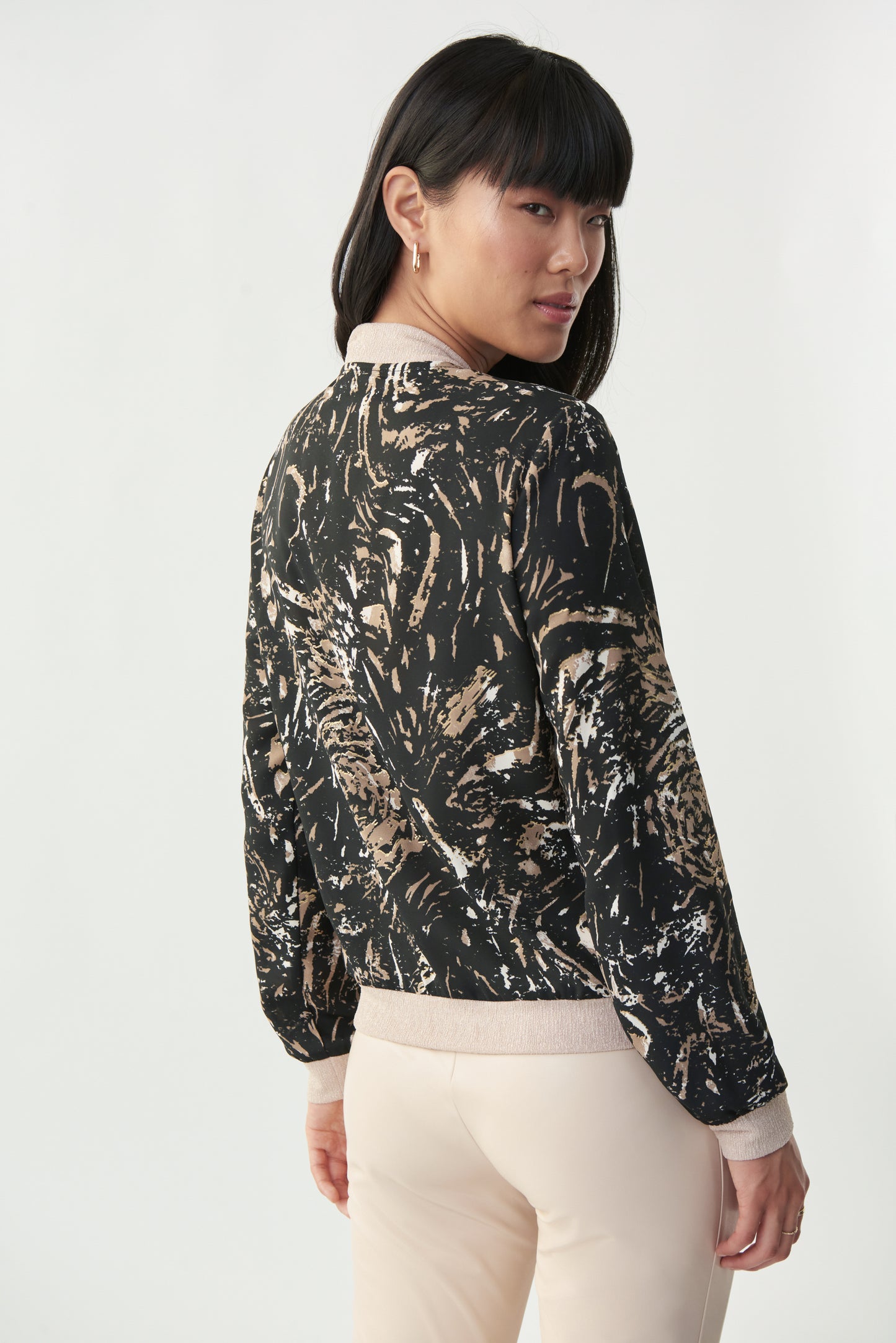 Chaqueta bomber negra 221139