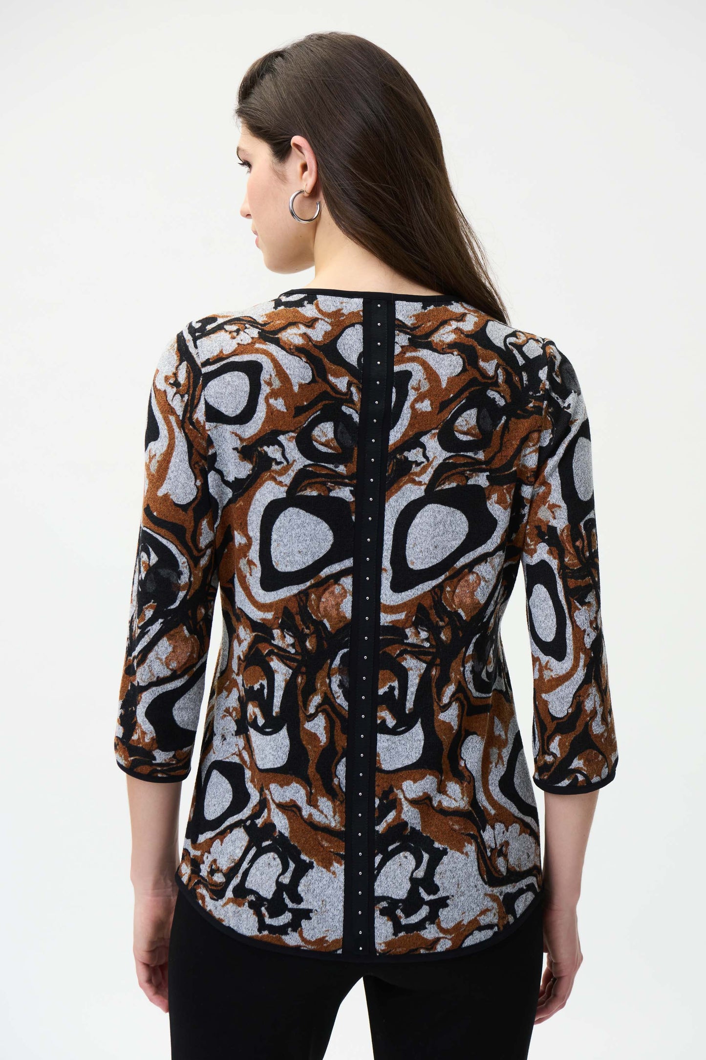 Blusa gris con chedron 224131