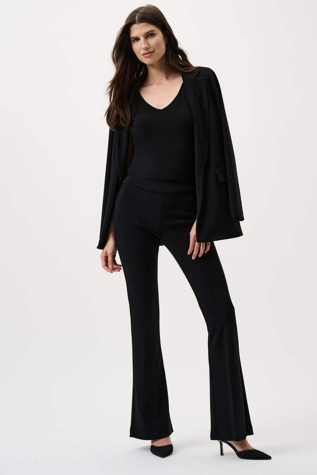 Pantalón acampanado clásico negro 163099CO