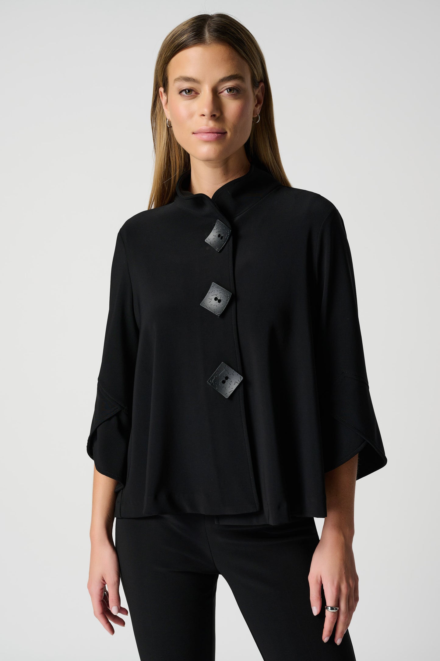 Chaqueta de corte trapecio negro 193198F25