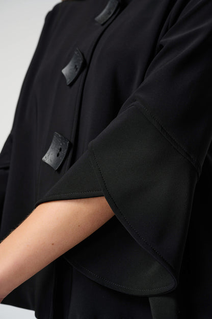 Chaqueta de corte trapecio negro 193198F25