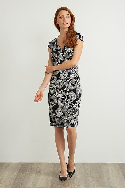 Circle Motif Dress Style 211245