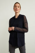 Blusa de malla con capucha 213606