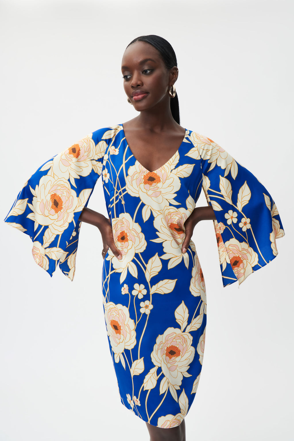 Vestido azul con flores 232109
