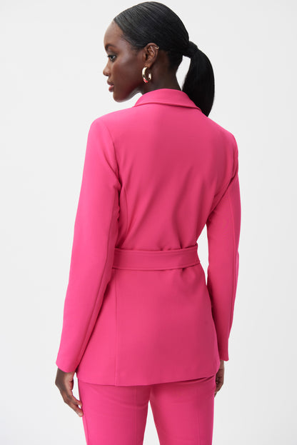 Saco fucsia con cinto 232172