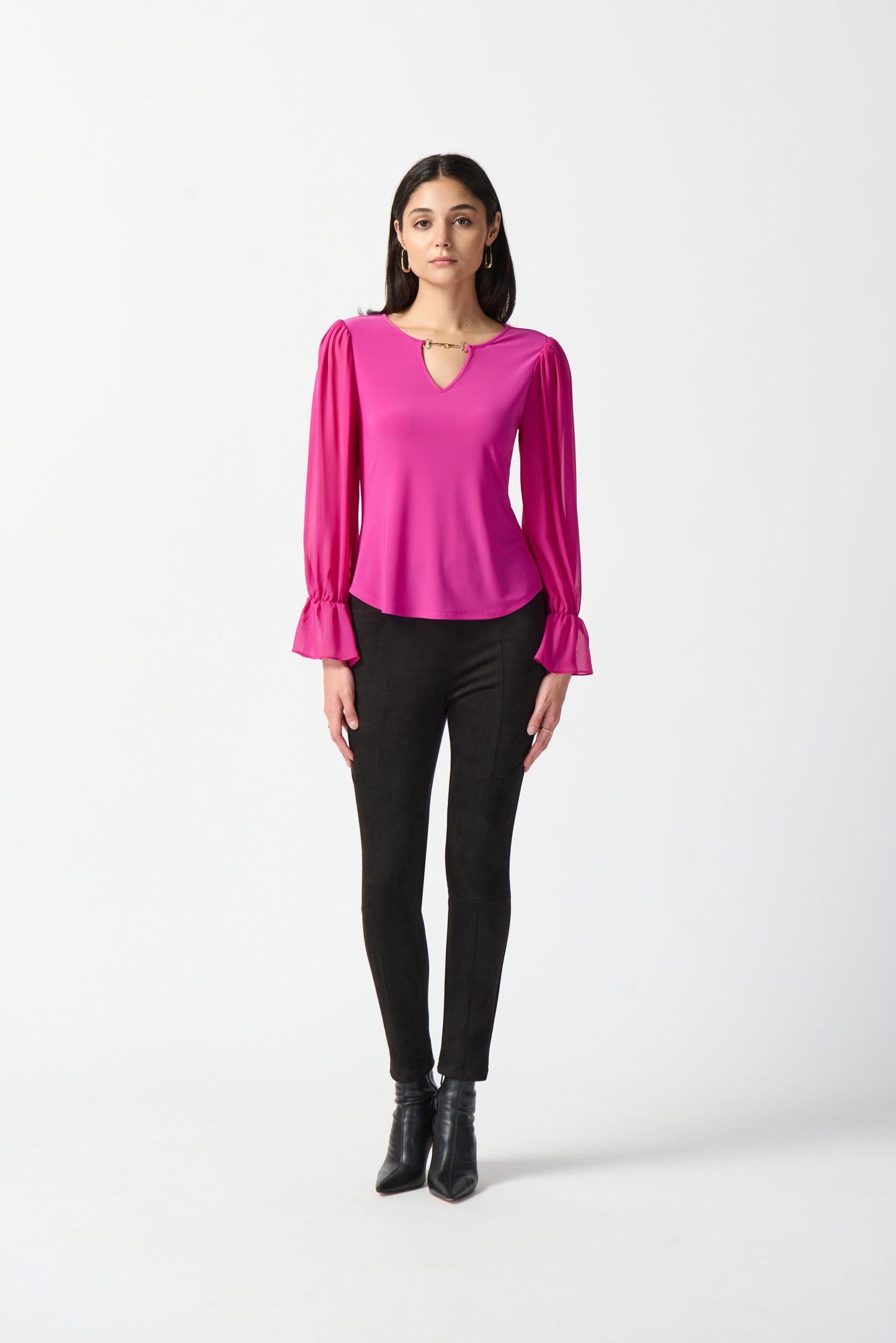 Blusa de mangas con volantes fucsia 233111