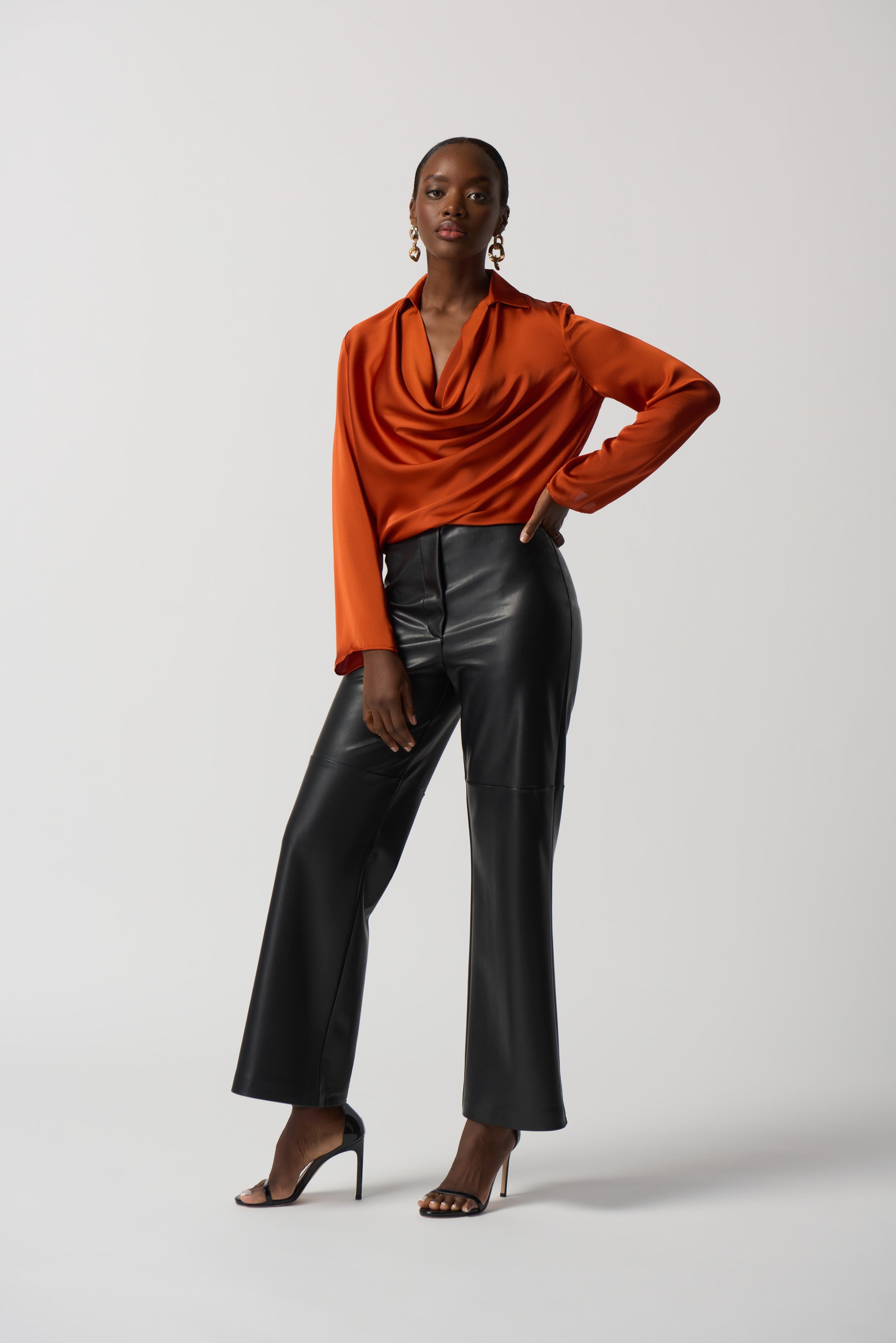 Blusa satinada chedrón 233136