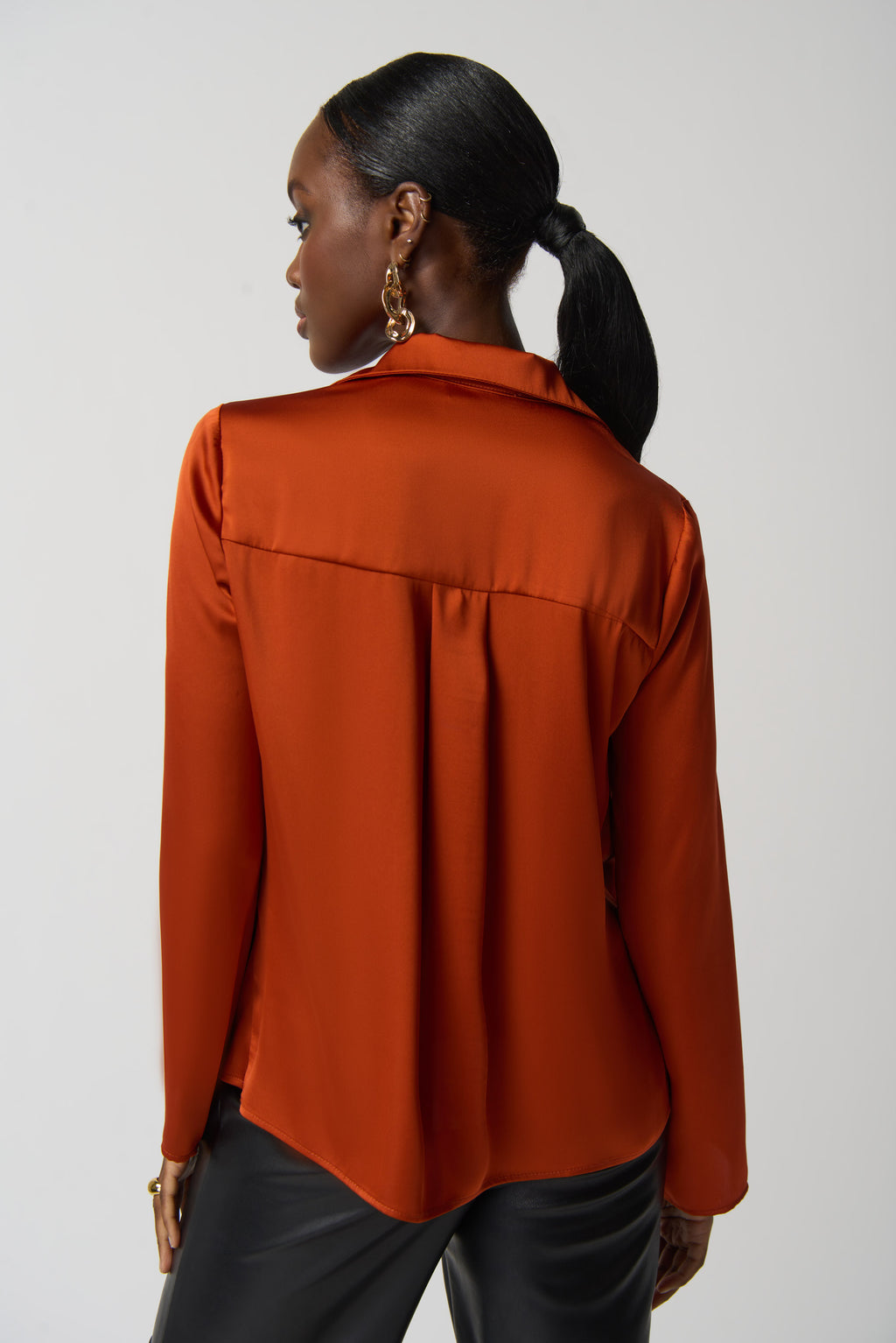 Blusa satinada chedrón 233136