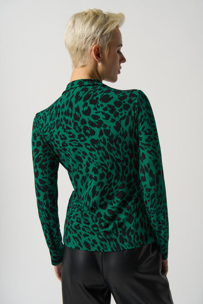 Blusa animal print verde 233256