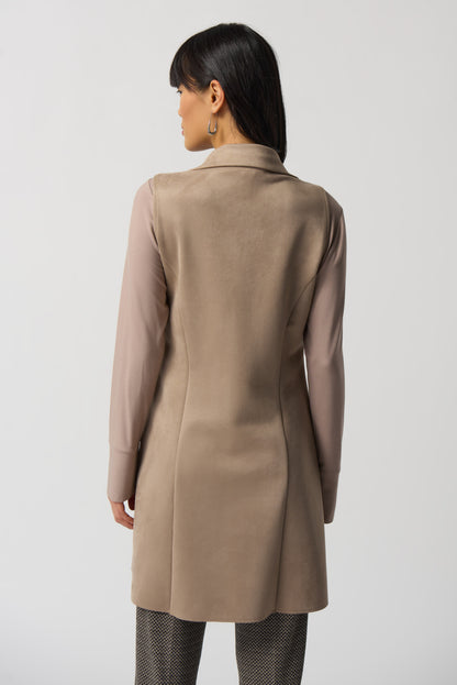 Chaleco de gamuza camel 233300