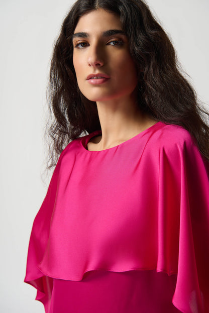 Top satinado con capas fucsia 234023