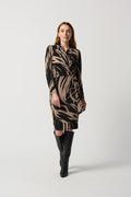Vestido cruzado estampado beige y negro 234123