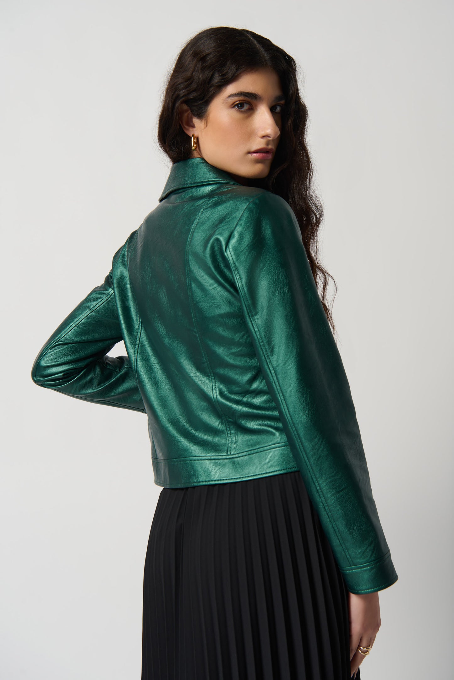 Chaqueta motera verde metalico 234902