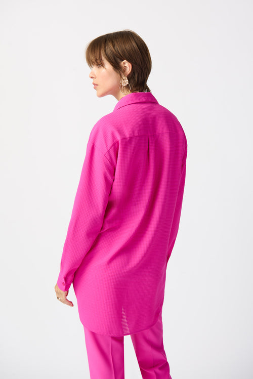 Blusa con textura fucsia 241259