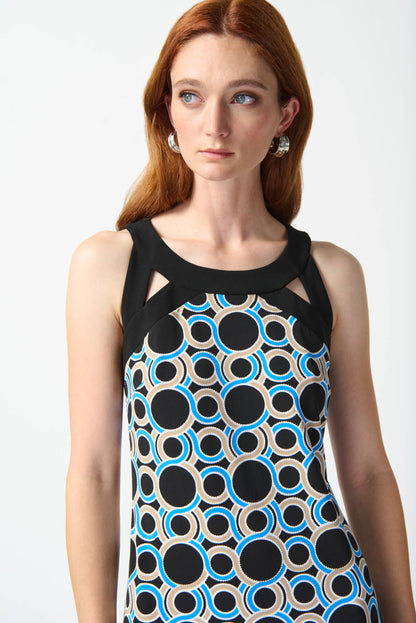 Vestido maxi con estampado geometrico 242080