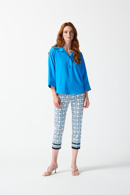 Pantalón capri con estampado geometrico 242148