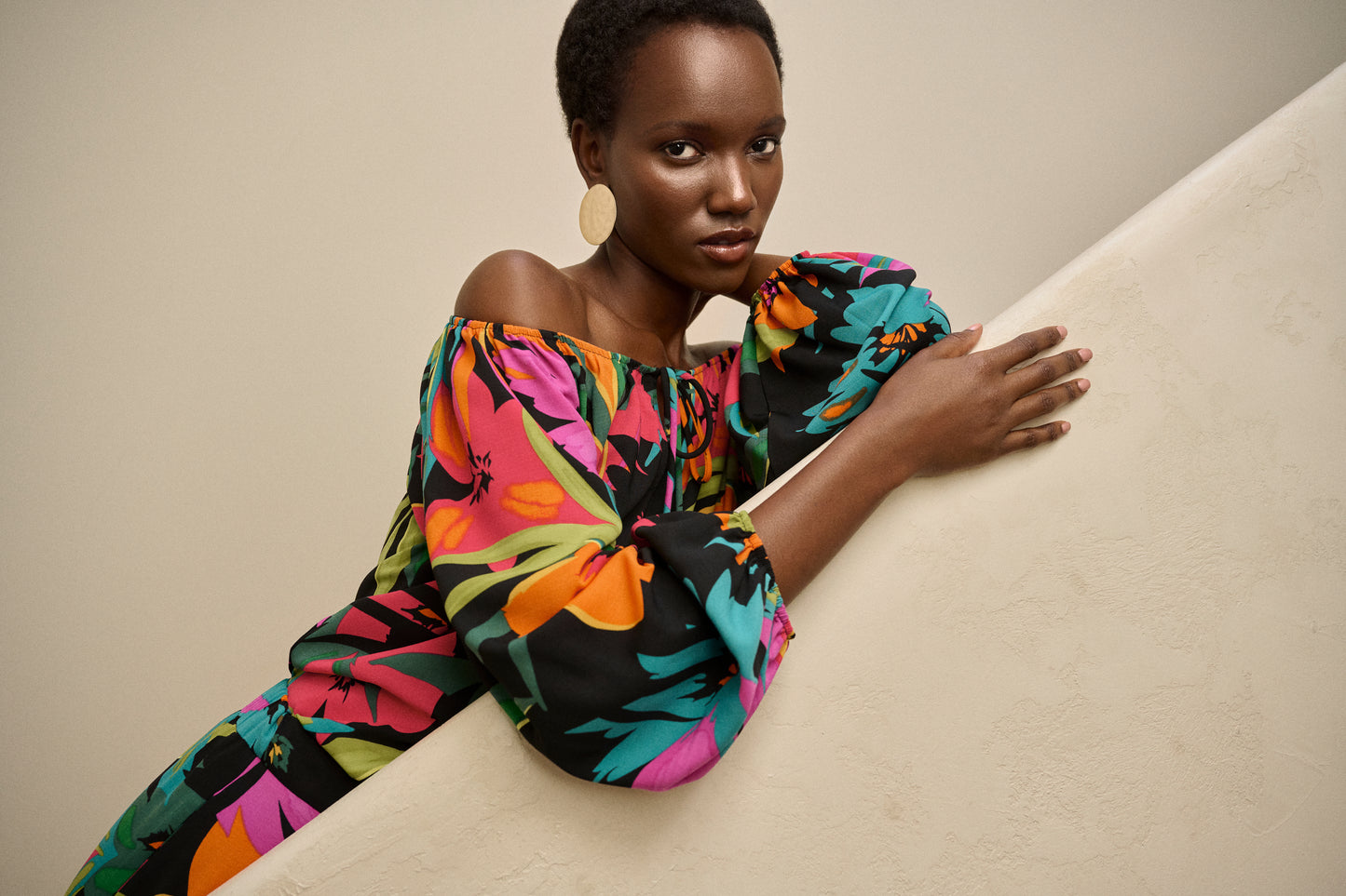 Pantalón culotte estampado tropical 242211