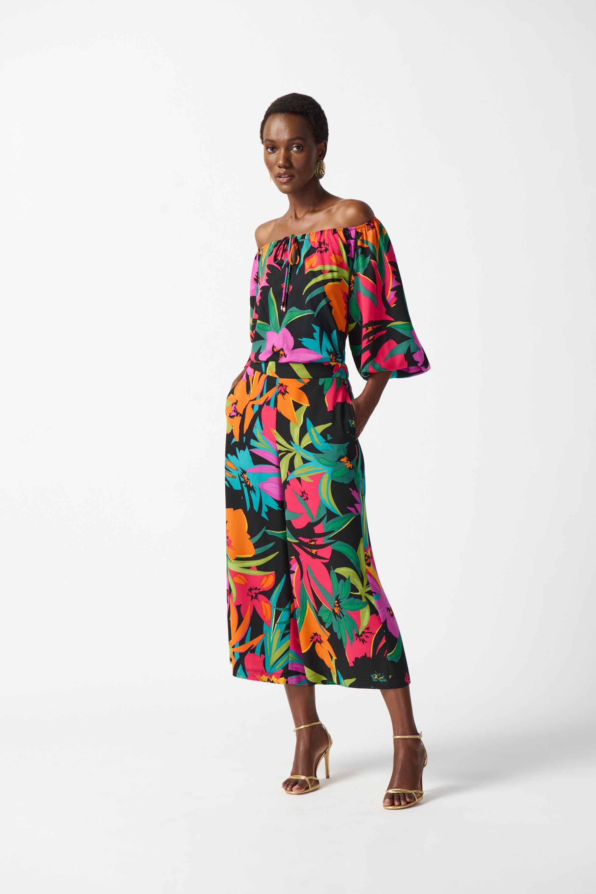 Pantalón culotte estampado tropical 242211
