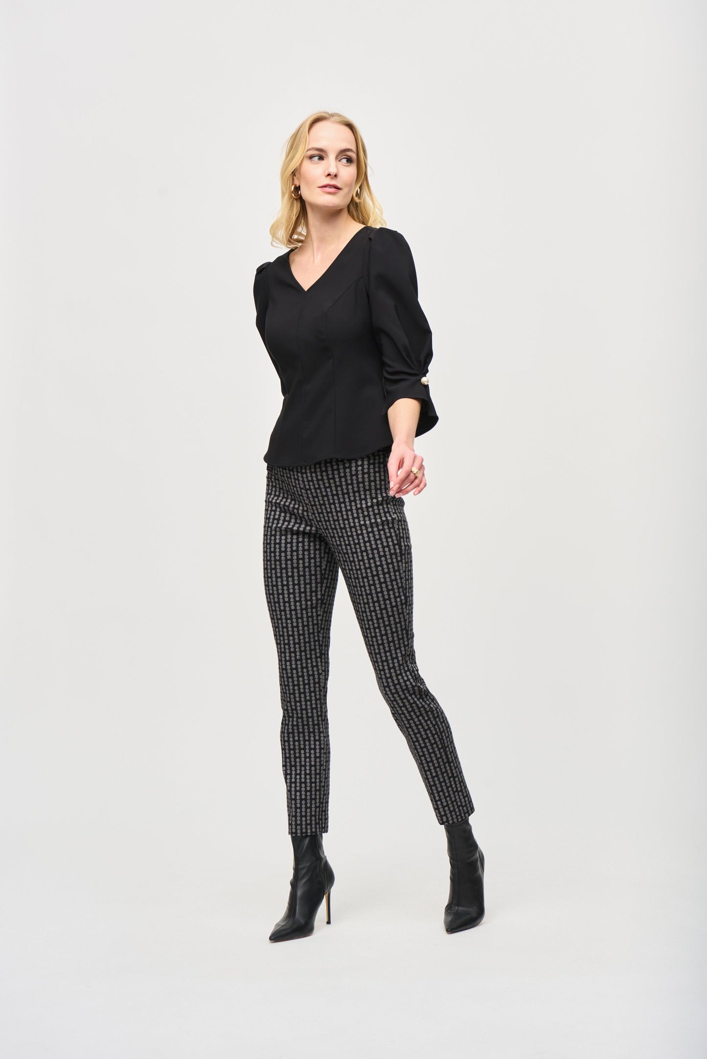 Blusa con manga abullonada 243172