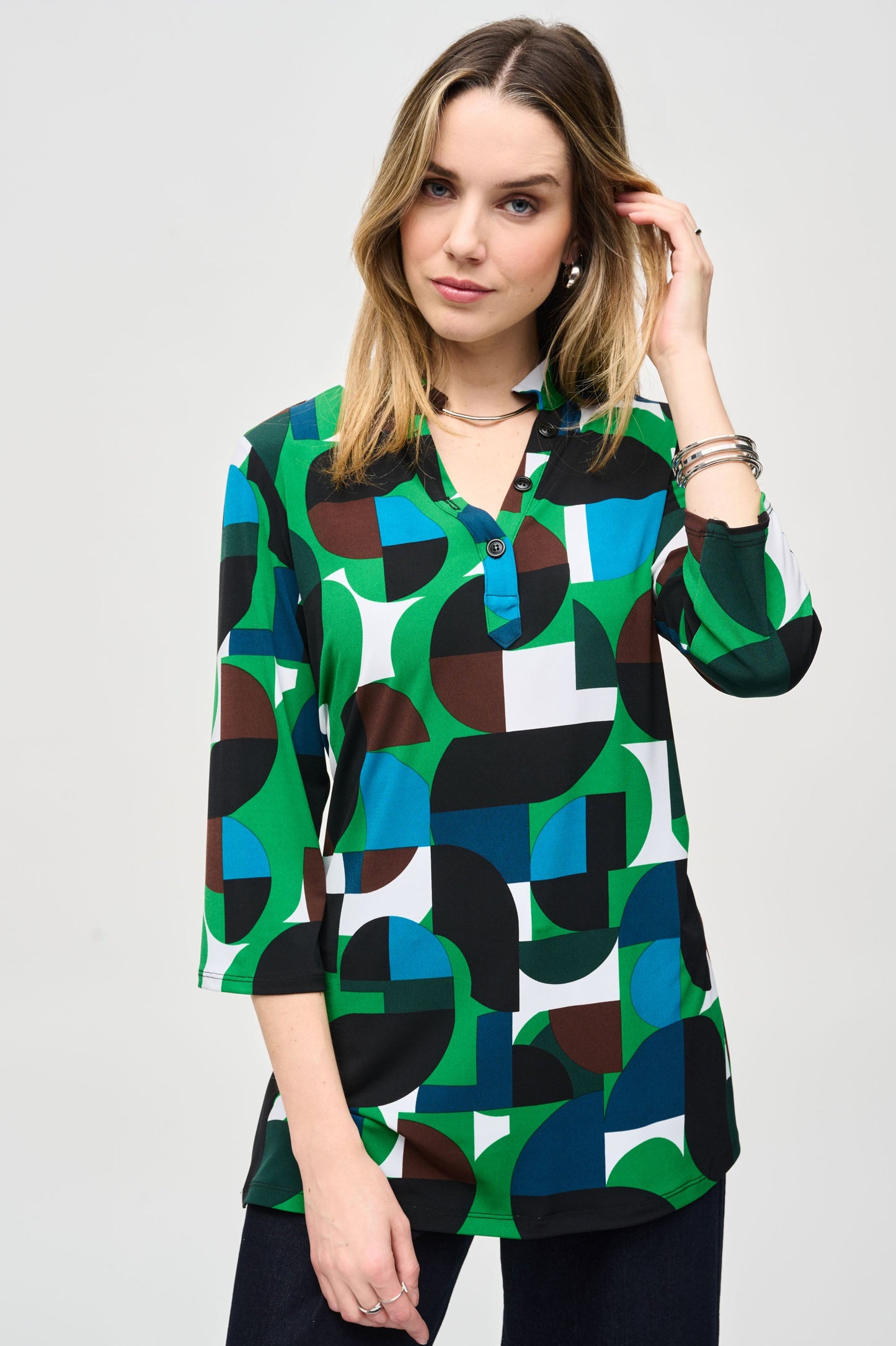 Blusa con estampado abstracto 243186