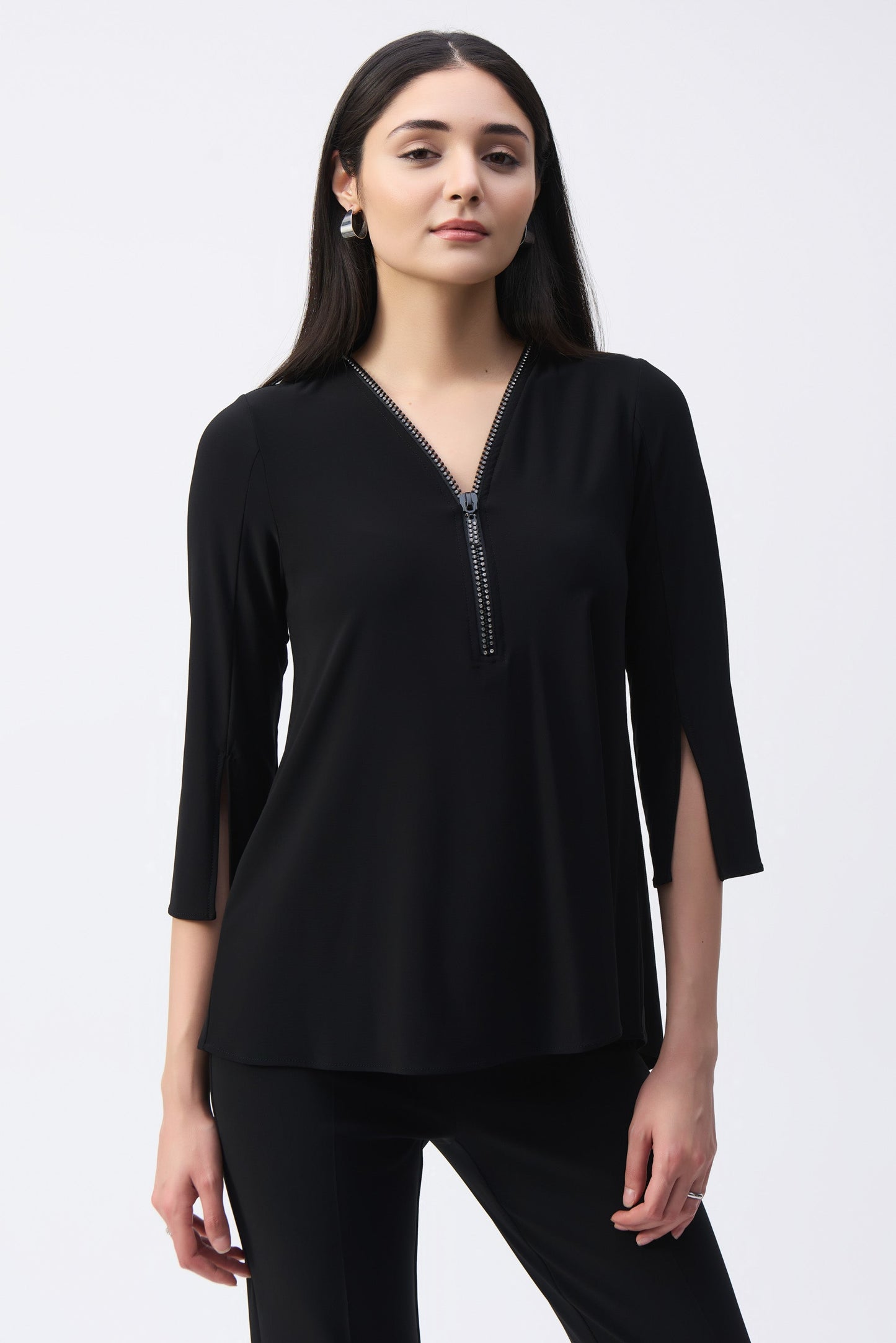 Blusa con escote V con cremallera negro 243314