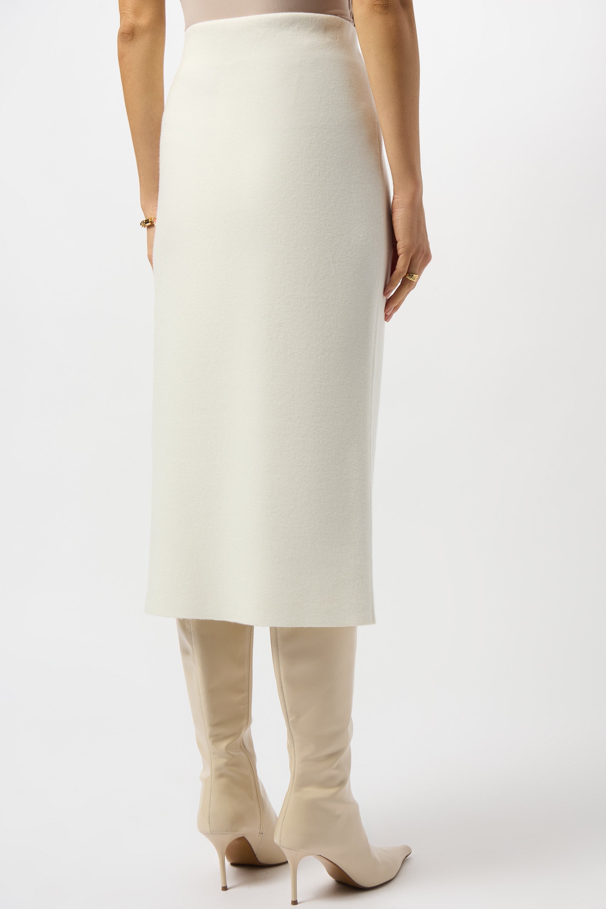Falda midi de punto blanco invierno 243967F25