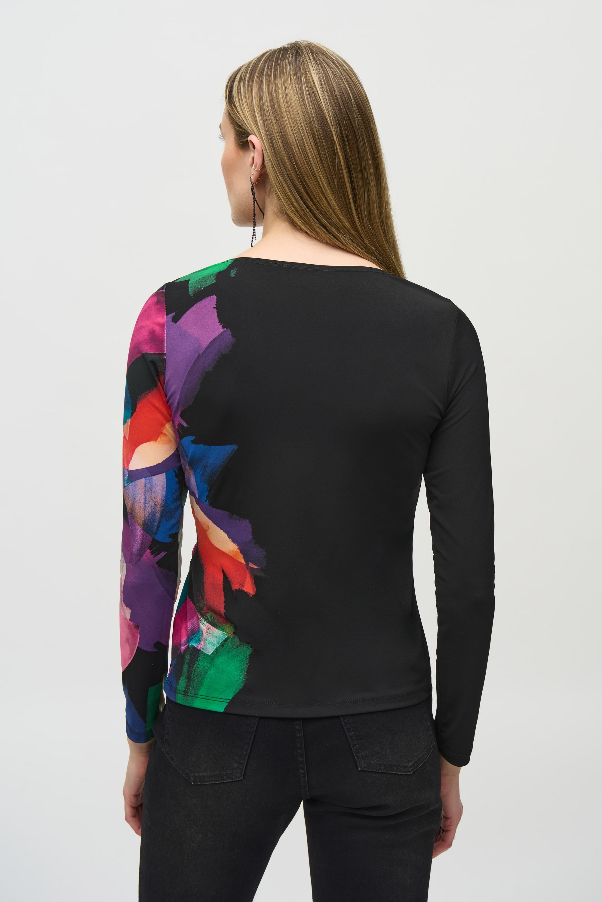 Blusa con estampado multicolor  244073