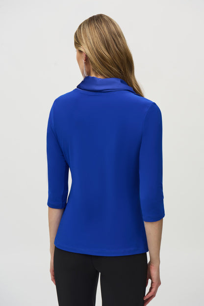 Blusa cuello de campana Royal Shappire 244106