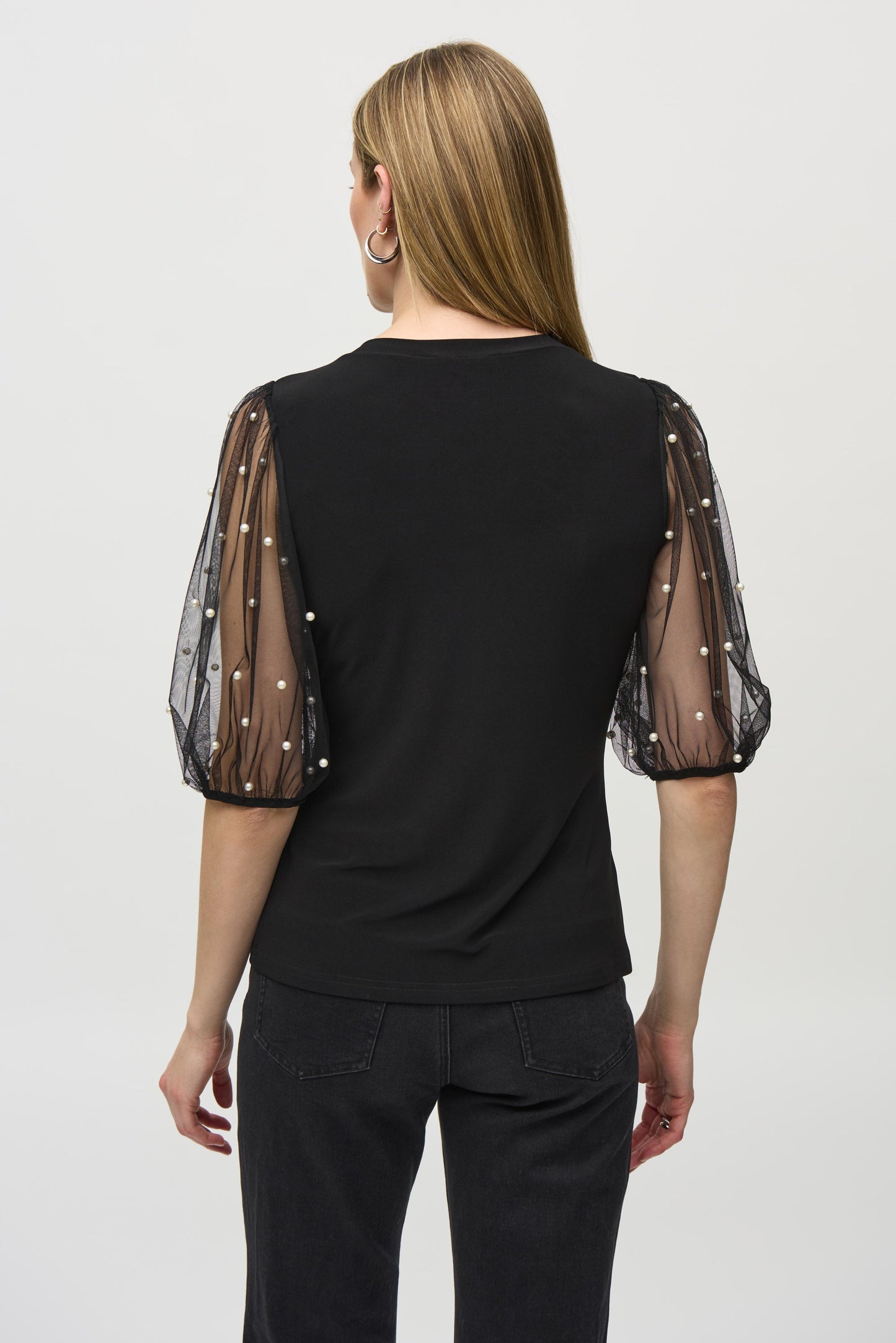 Blusa con perlas en manga 244189