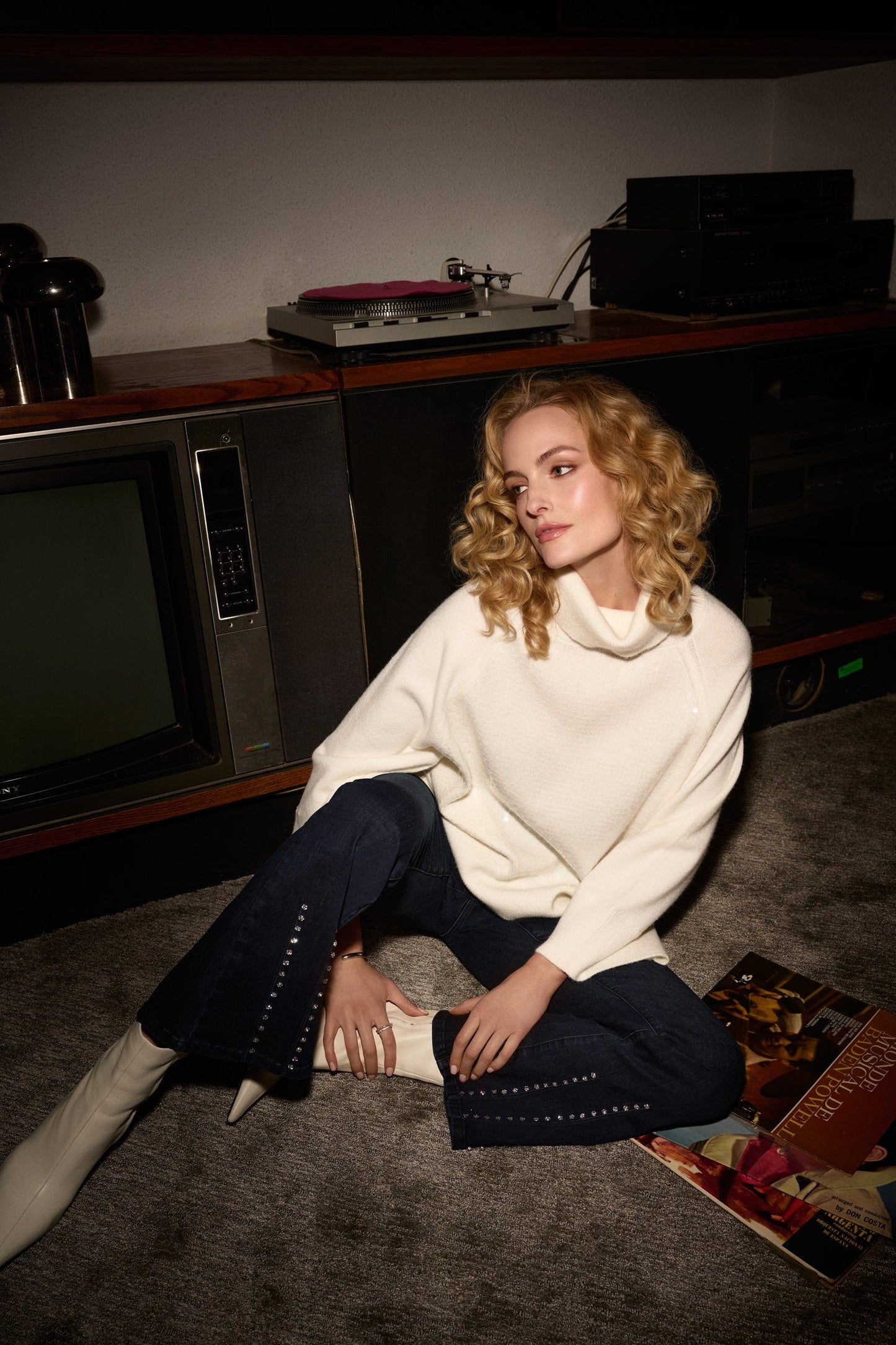 Blusa con lentejuelas Vainilla 244935