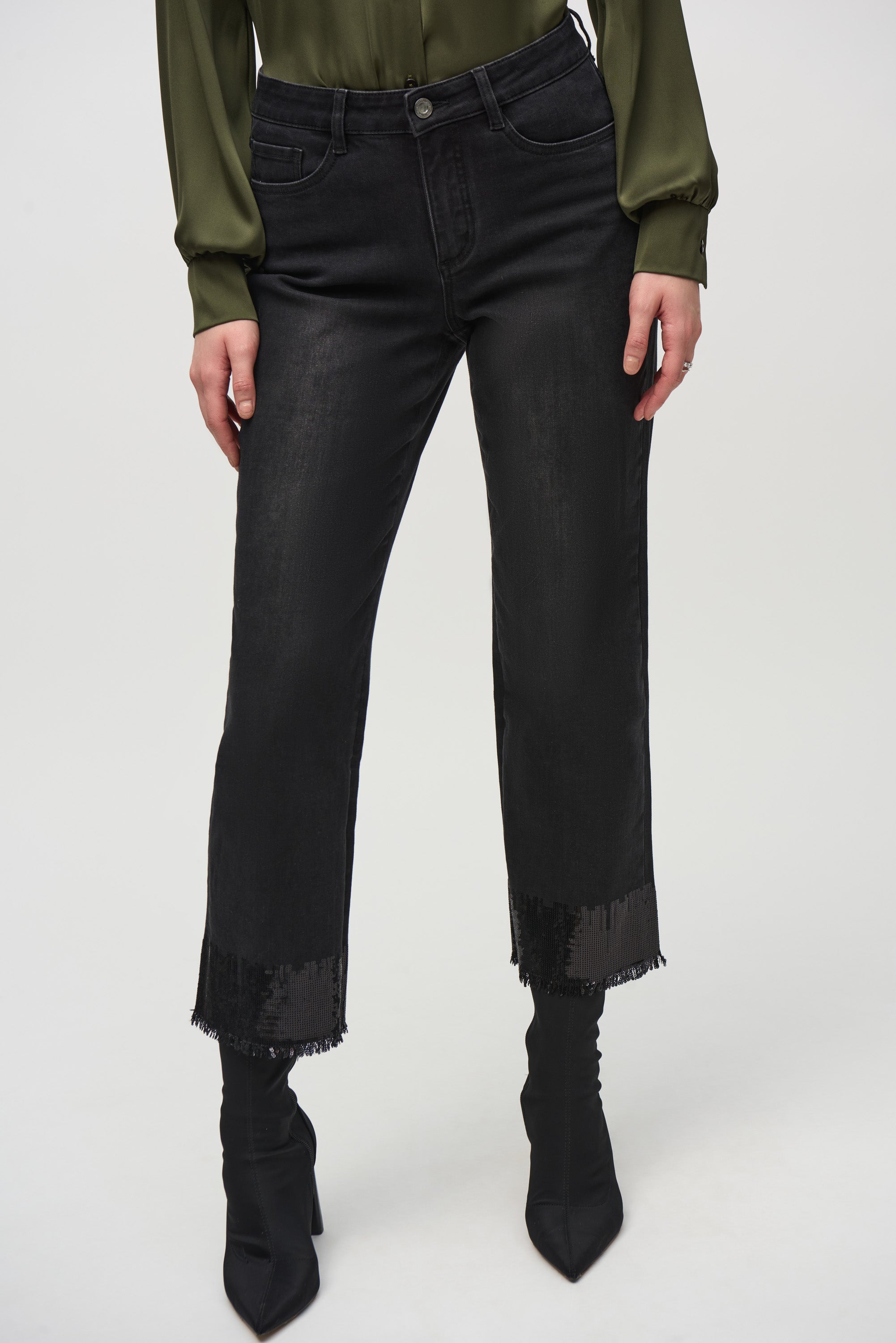 Pantalón con lentejuelas  en dobladillo 244948