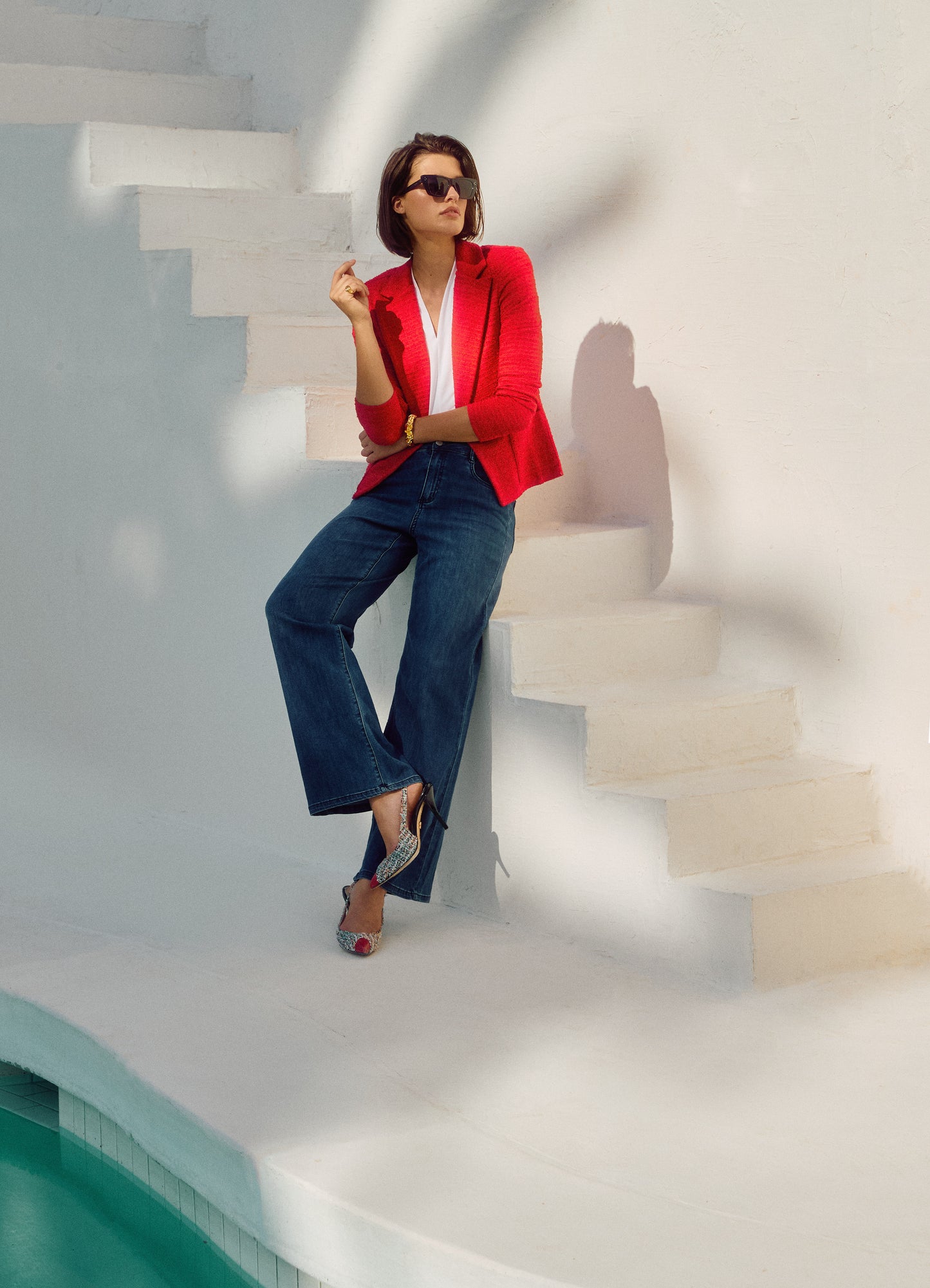 Blazer ajustado de bouclé rojo radiante 251239