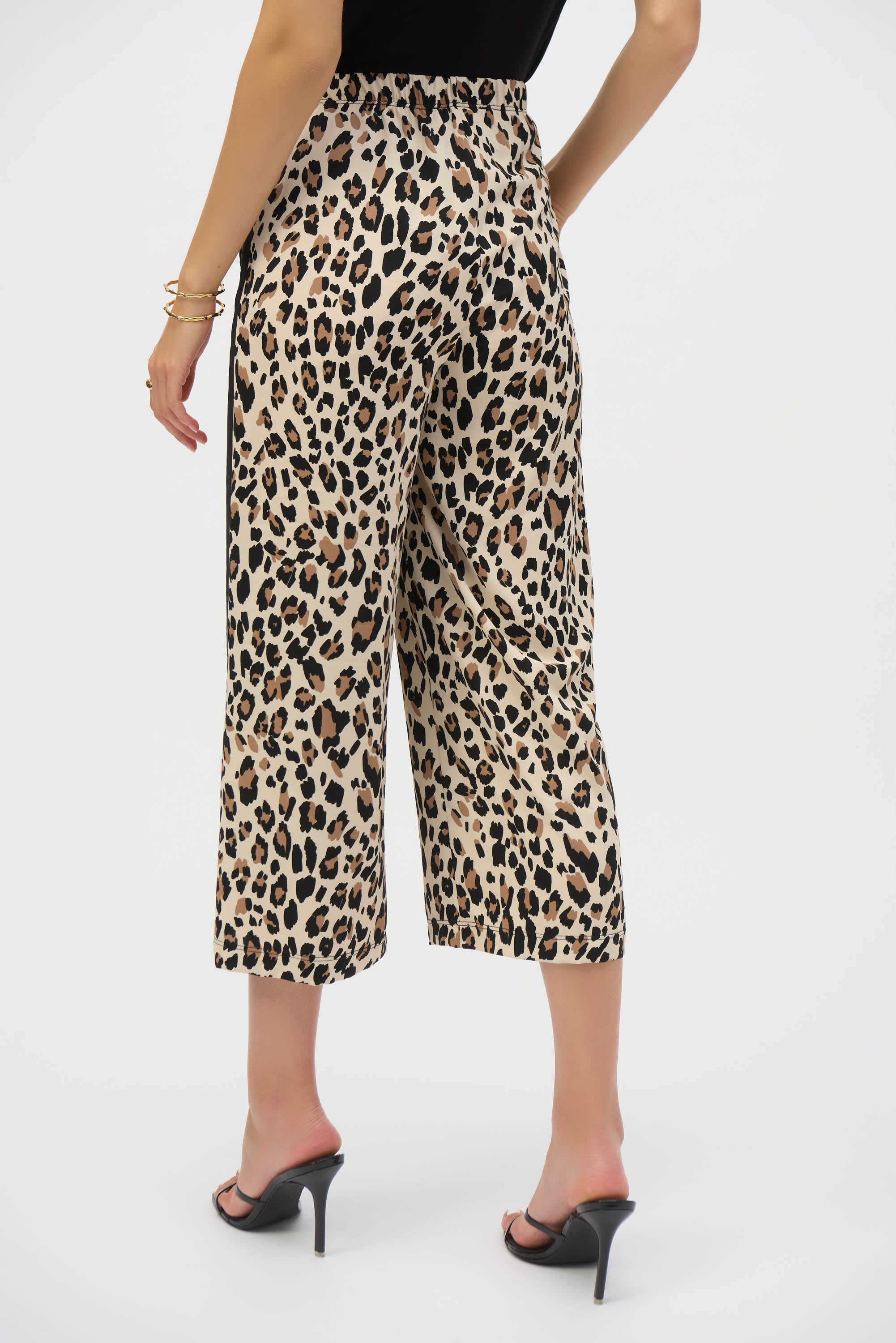 Pantalón Beige Black/295 252235