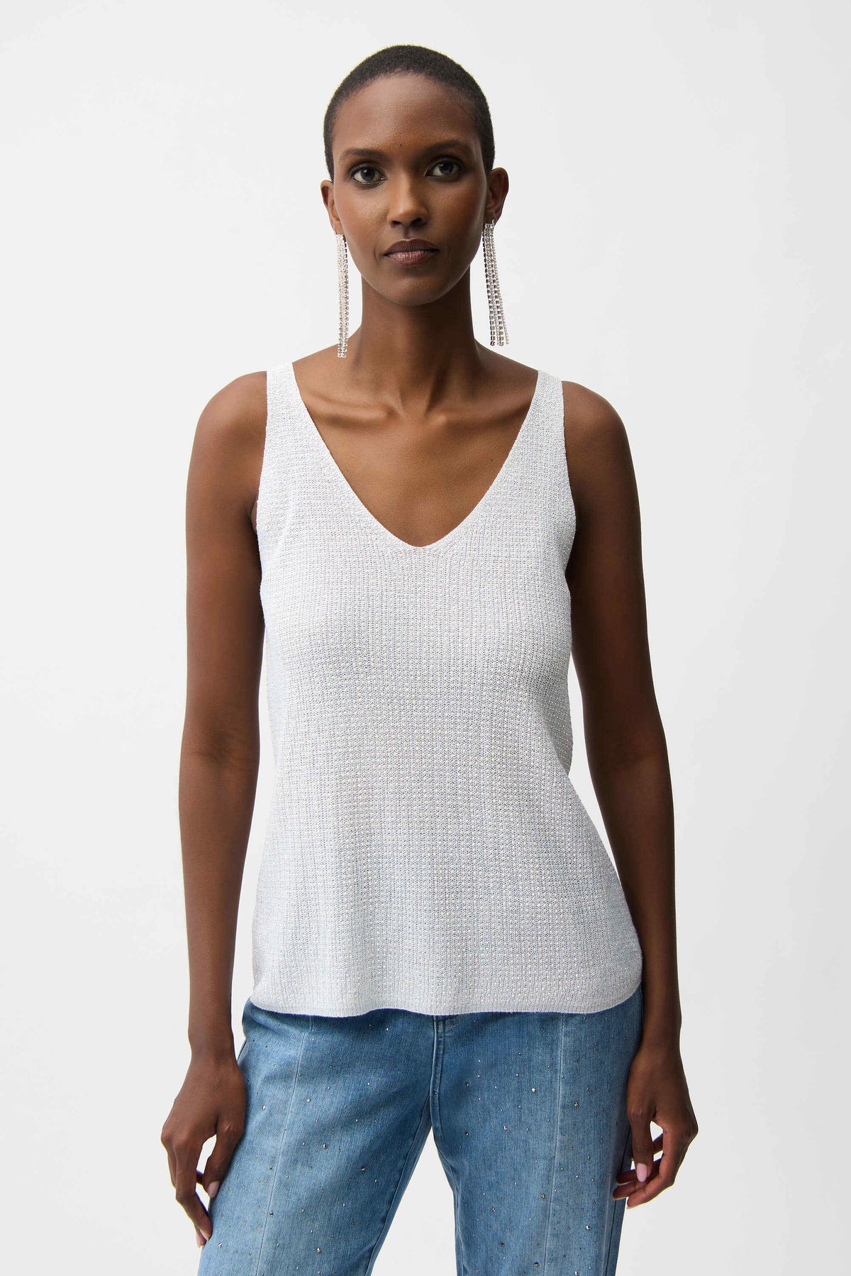 Blusa sin mangas metalizada con pedrería blanco 252915S2