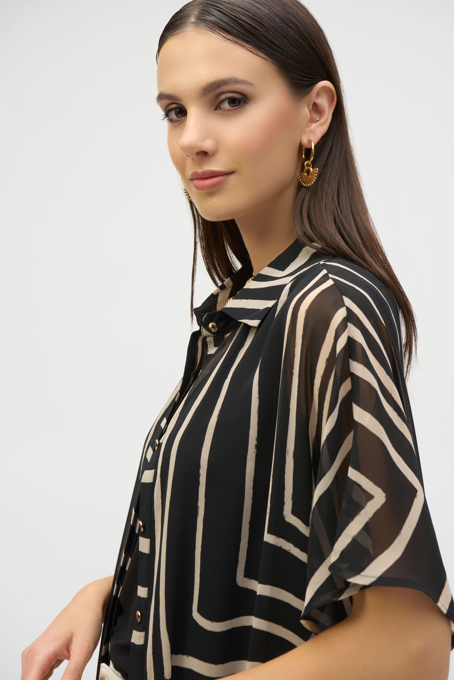 Blusa de gasa con estampado geométrico 252934