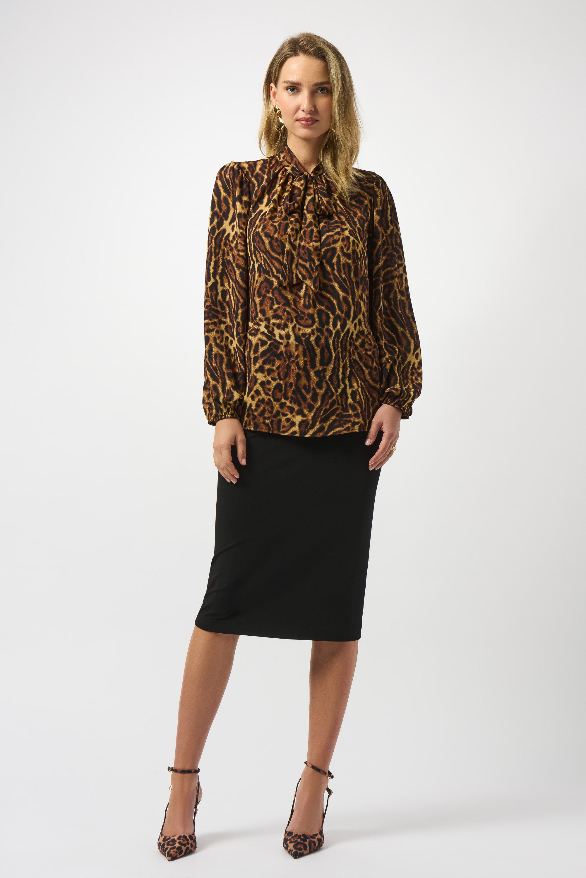 Blusa de tela ligera con estampado animal 253077