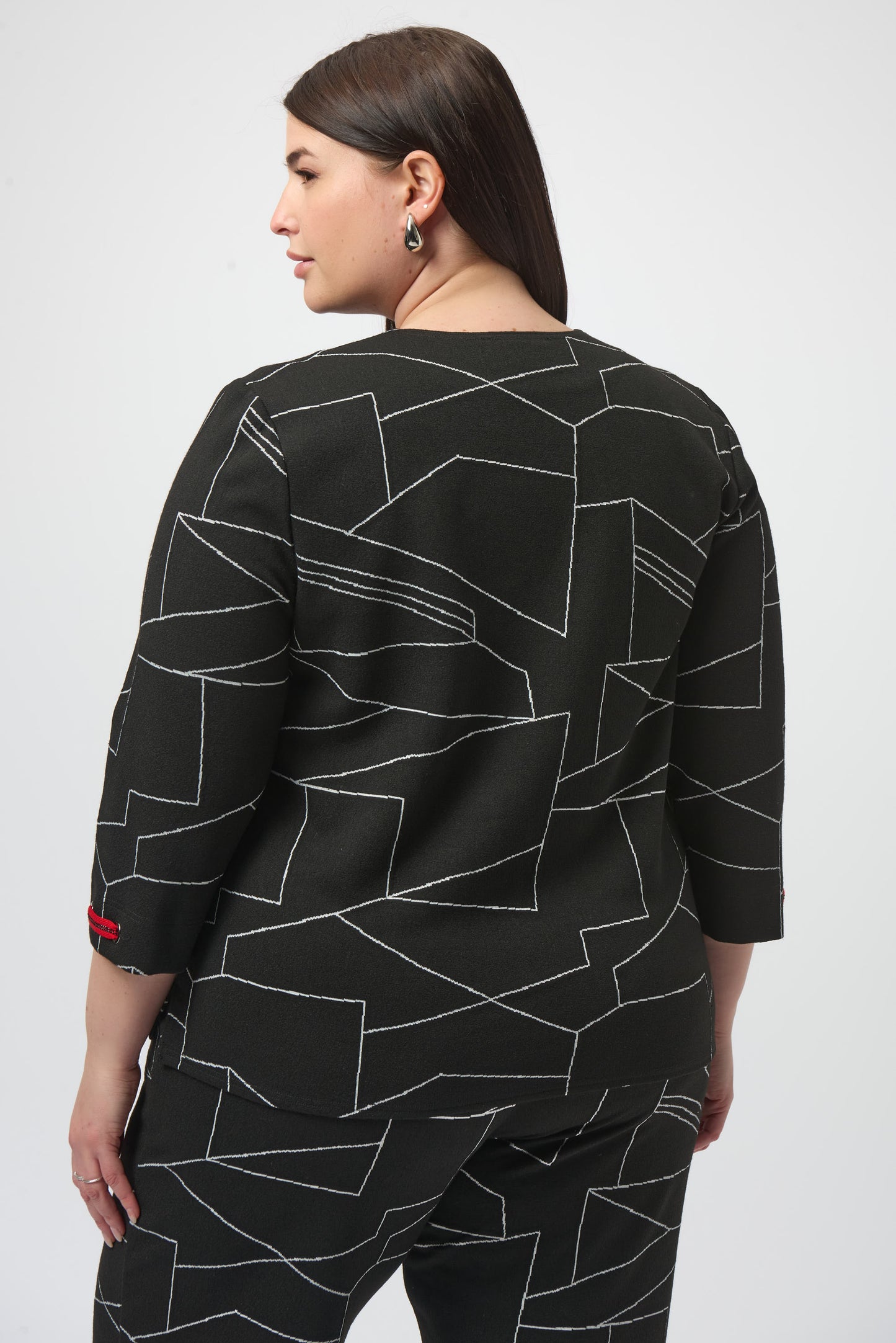 Blusa con estampado abstracto negro 253079