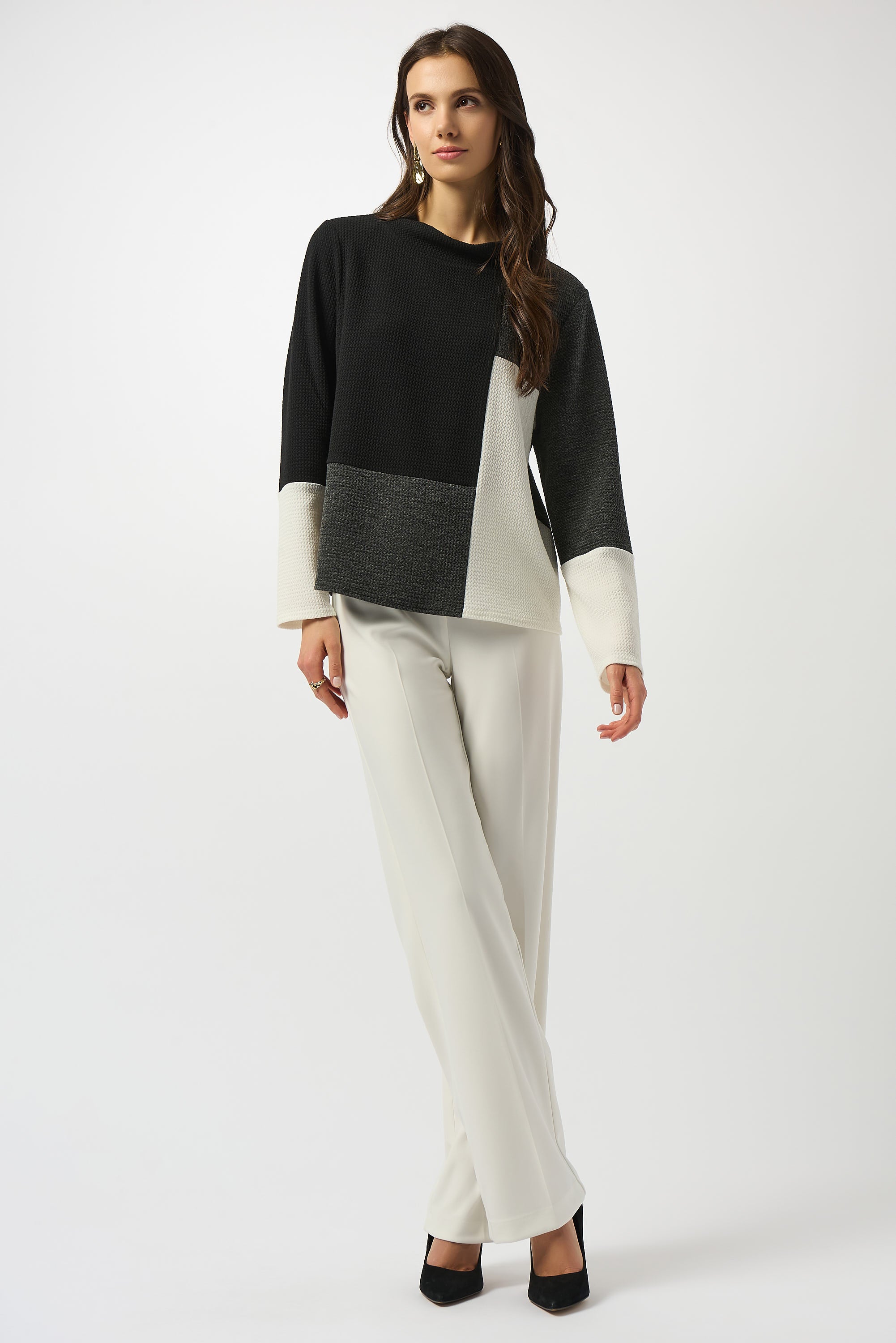 Blusa boxy de jacquard con bloques de color gris y negro 253236